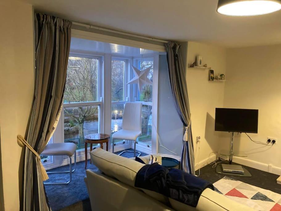 Lawn View Apartment 道利什 外观 照片